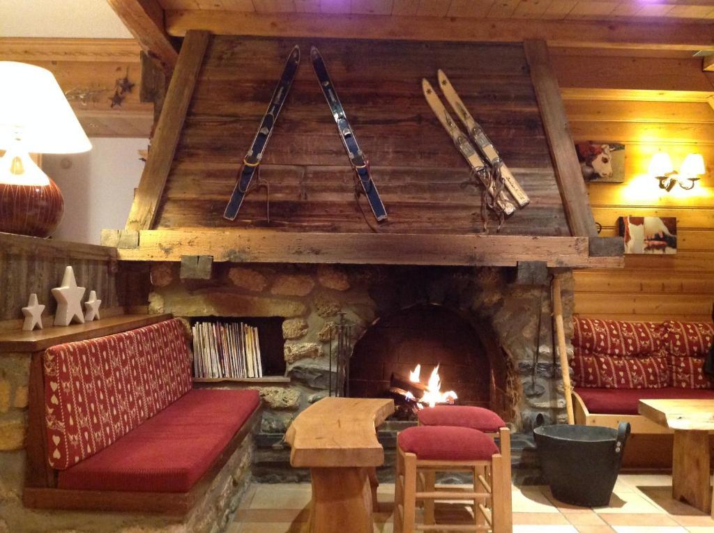 Le Caprice Des Neiges Hotel Crest-Voland Bagian luar foto
